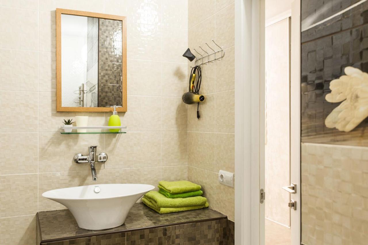 Gagarin Plaza 70 Square Metres On 12th Floor شقة أوديسا
